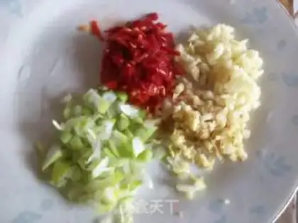 Make Frozen potatoes step 1