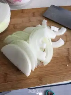 Make Eggs and onions step 2