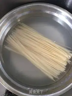 Make Korean beef rice line step 1