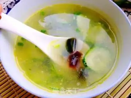 Make Shrimp leather cucumber egg soup step 17