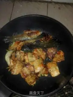 Make Fried salmon bones step 4