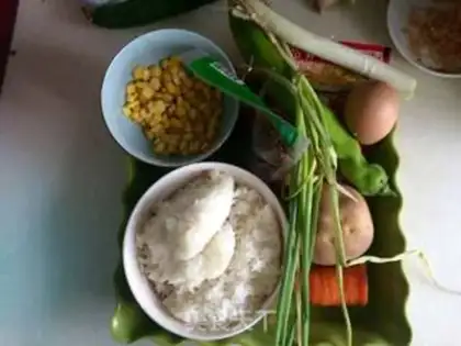 Make Spoons, potatoes, egg and rice step 1