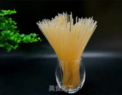 Make Potato beef rice powder step 0