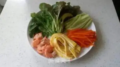 Make Viet Nam Spring Roll step 3