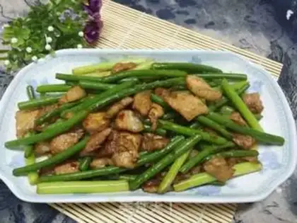 Make Garlic fried meat step 4
