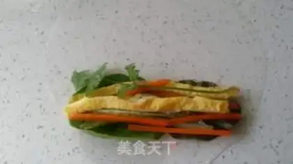 Make Viet Nam Spring Roll step 6