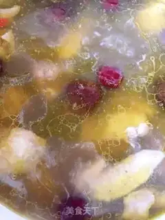 Make Red-tree mushroom chicken soup step 6
