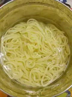 Make Cheese sauce for noodles step 0