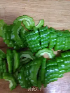 Make A cold, bitter melon step 0
