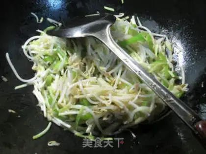 Make Pelican sprouts step 6
