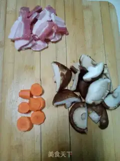 Make Spades for mushrooms step 0