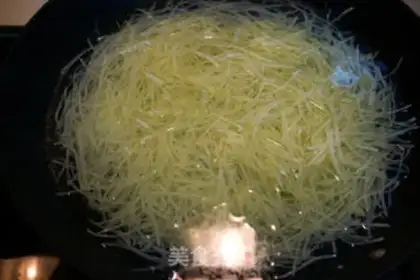 Make Spicy potato silk step 3