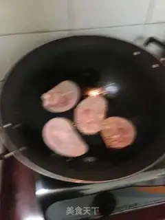 Make Ham egg cheese sandwich step 0