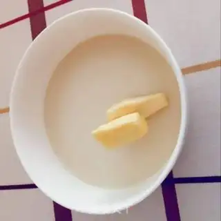 Make Mango Snowmen step 6