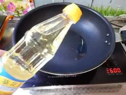 Make Pork soup step 1