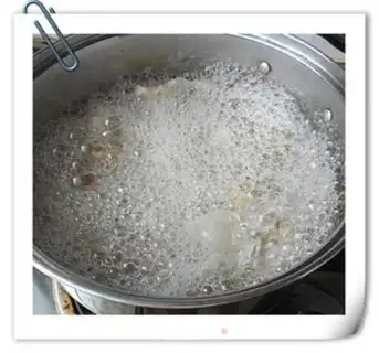 Make Ice cream, silver spoons step 4