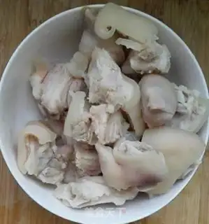 Make Sugar pig step 1