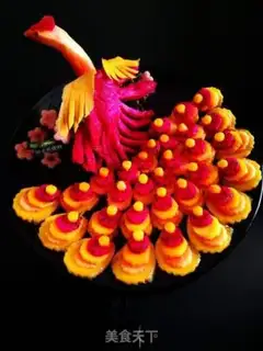 Make Peacock Opens a fruit platter step 12