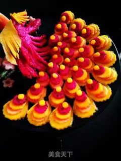 Make Peacock Opens a fruit platter step 13