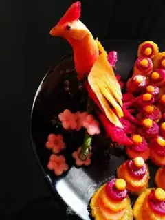 Make Peacock Opens a fruit platter step 14