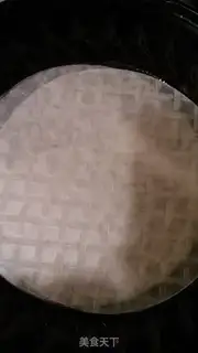 Make Fresh rice rolls step 5
