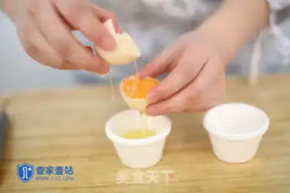 Make Five-colored eggs step 1
