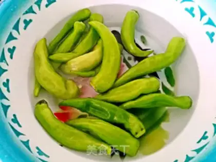 Make Porridge pepper sauce step 1