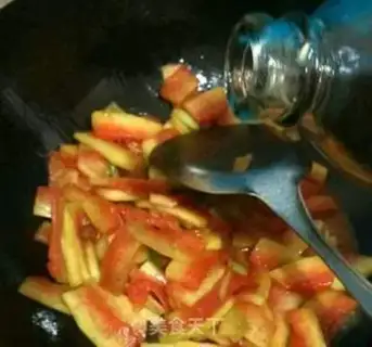 Make Fire watermelon step 5