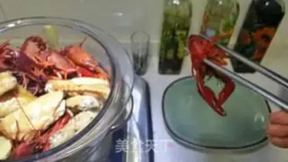 Make Three-spicy lobsters step 7