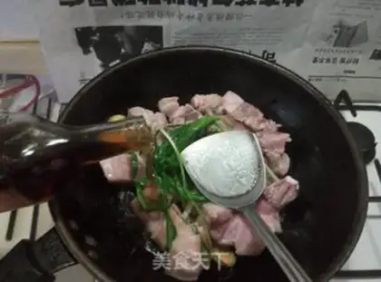 Make Quail egg red pork step 5