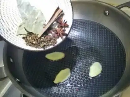 Make Three-spicy lobsters step 11