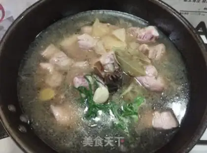Make Quail egg red pork step 6