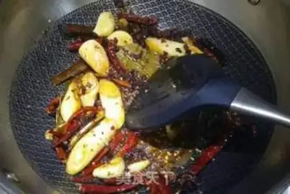 Make Three-spicy lobsters step 14