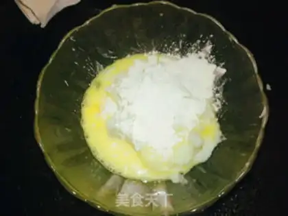 Make Pumpkin eggcake step 2