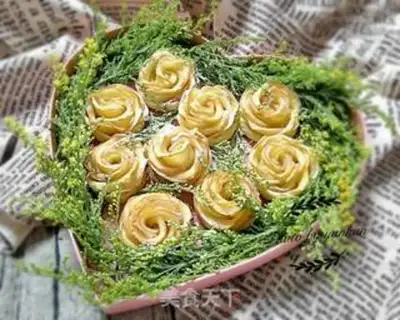 Make "Seven Eve Apple Roses." step 13