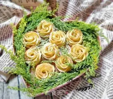 Make "Seven Eve Apple Roses." step 15