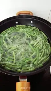 Make Weenie dry beans step 2
