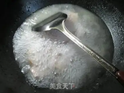 Make Tea mushrooms are burning with five flowers step 4
