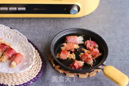 Make Bacon pins and mushrooms step 4