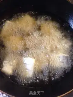 Make Jell-O fish step 2