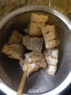 Make Jell-O fish step 3