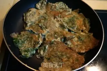 Make Fried eggs step 7