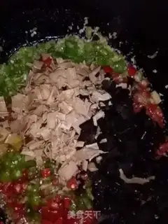 Make Dry wood and pepper sauce step 5