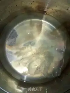 Make Seafood soup step 0