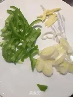 Make Hot cabbage makes meat step 0