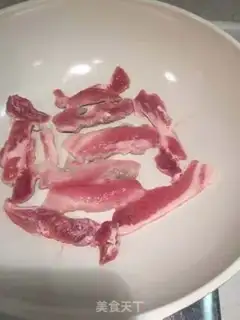 Make Hot cabbage makes meat step 2