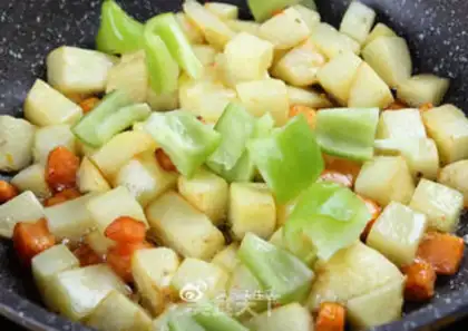 Make Fried potatoes step 5