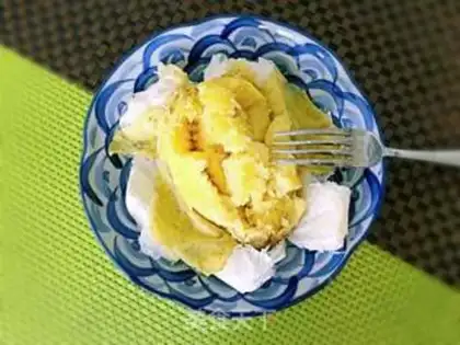 Make Microwave baked potatoes step 4