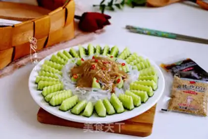 Make A cucumber mix fan step 9