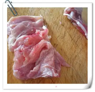 Make A garlic fried chicken chop step 1
